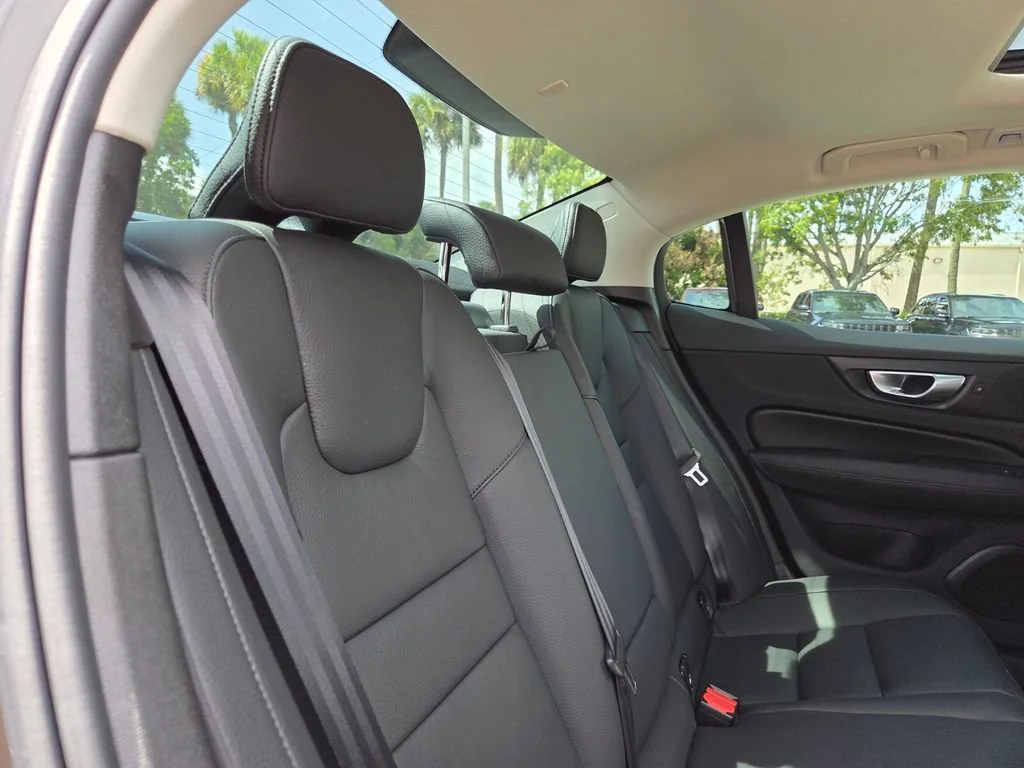 Used 2025 Platinum Gray Metallic Volvo Plus image 19
