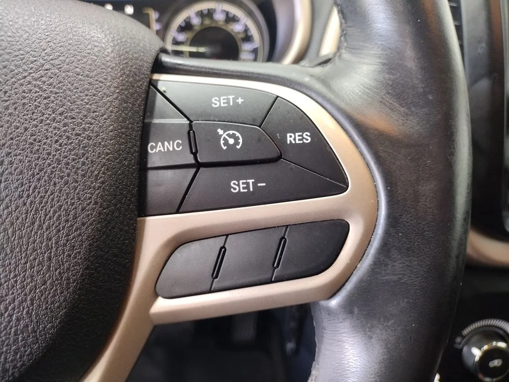 Used 2017 Gray Jeep Sport image 22