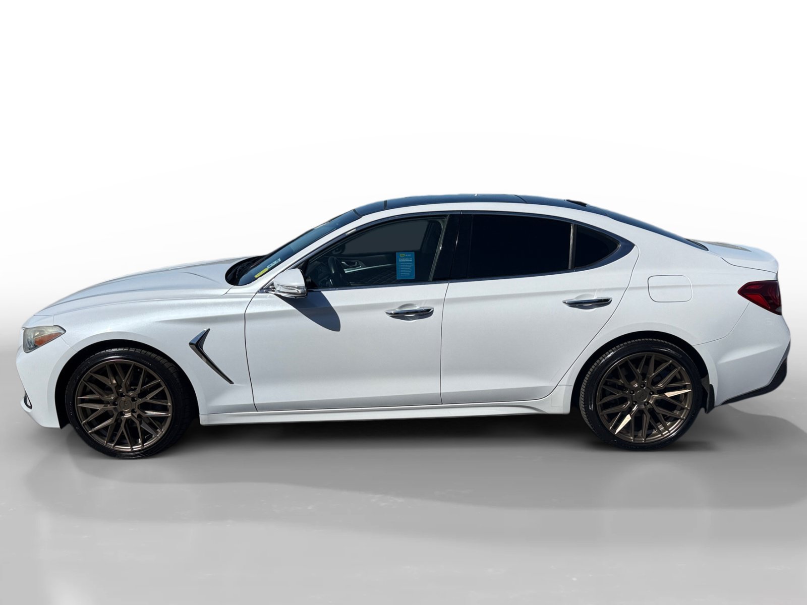 Used 2019 Casablanca White Genesis 2.0T Advanced image 2