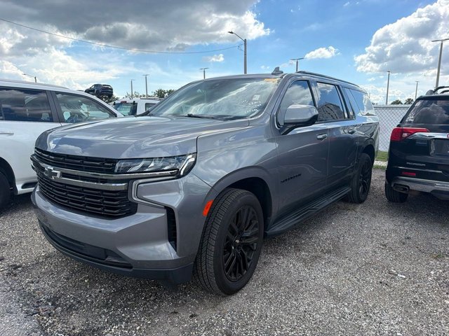 2021 Chevrolet Suburban RST