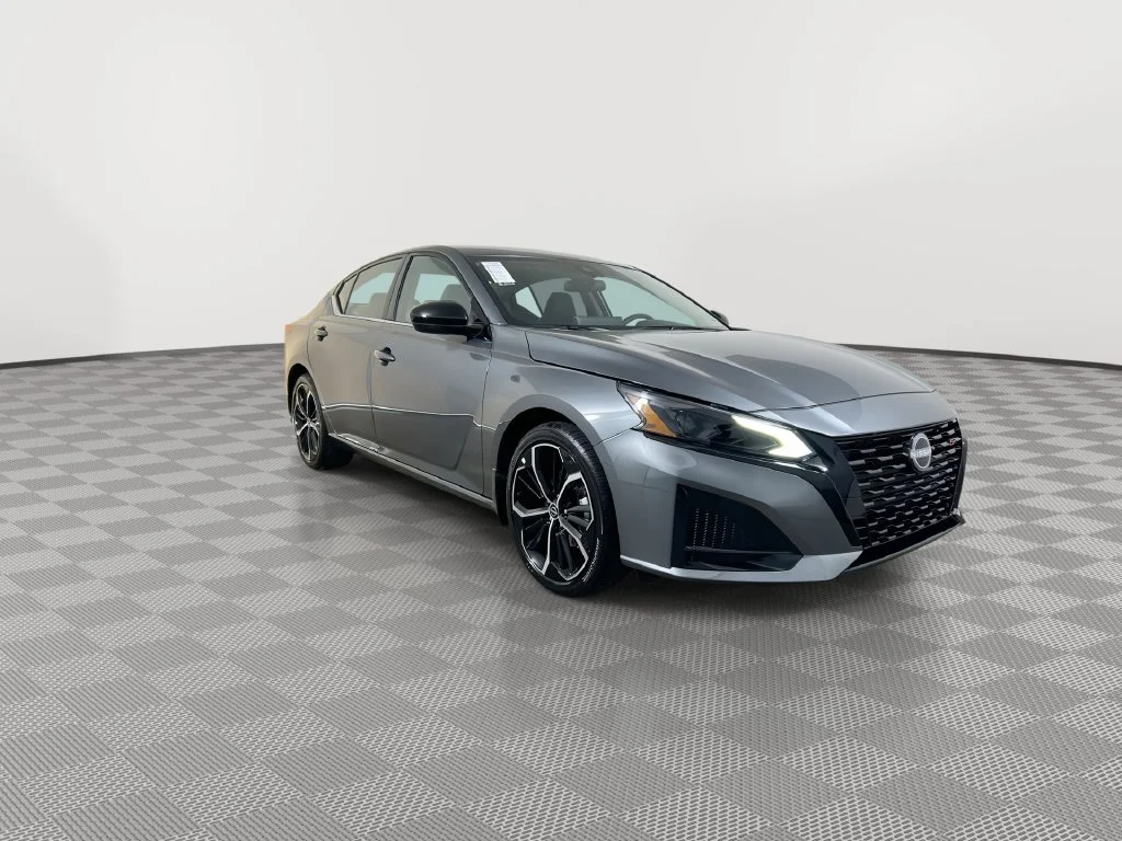 New 2026 Gun Metallic Nissan SR image 2