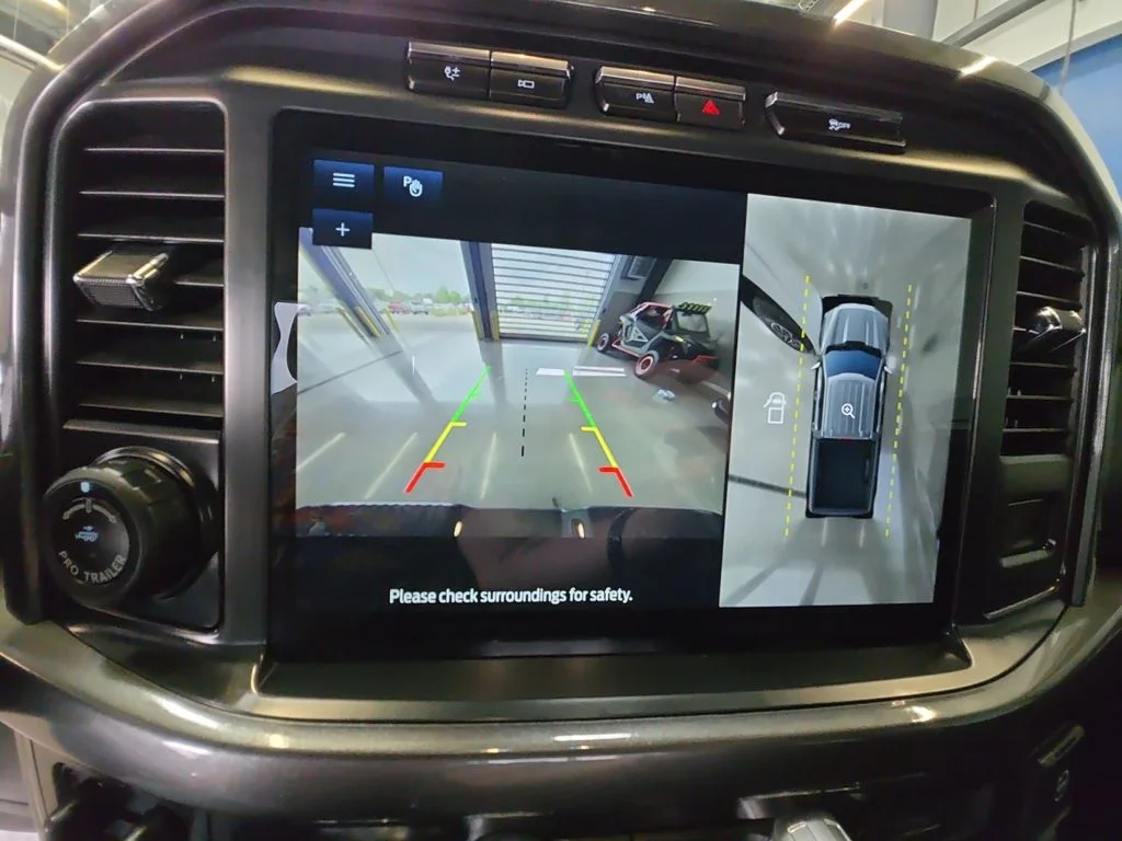 Used 2023 White Ford XLT image 16