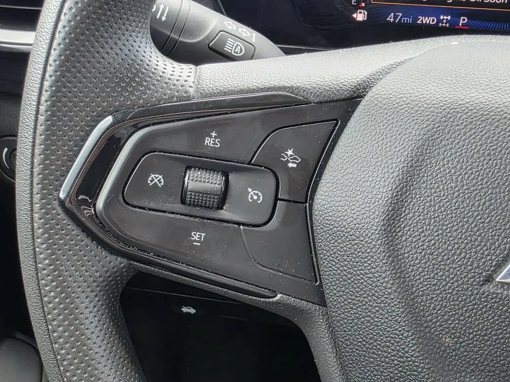 Used 2024 Sterling Gray Metallic Chevrolet LT image 25