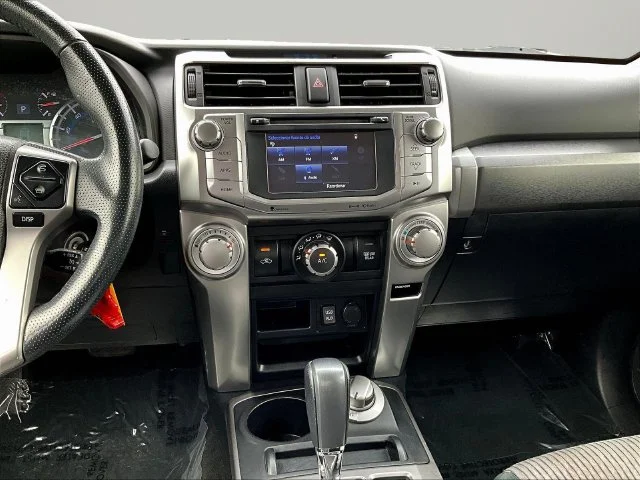 Used 2019 Silver Toyota SR5 image 9