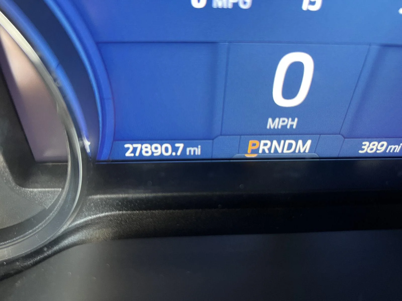 Used 2022  Ford XL image 11