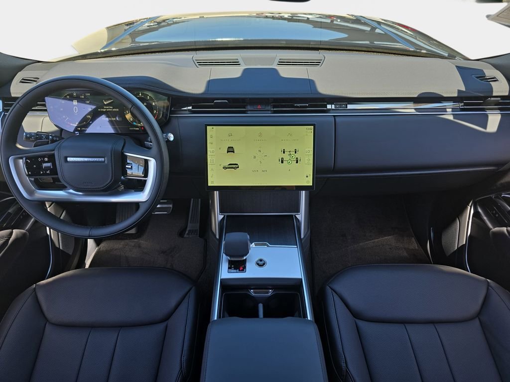 New 2026 Santorini Black Land Rover SE image 9