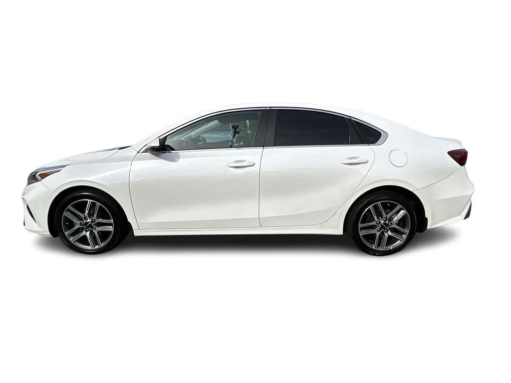 Used 2024 Snow White Pearl Kia EX+ IVT Dilawri Certified   Low Mileage  Local BC image 8