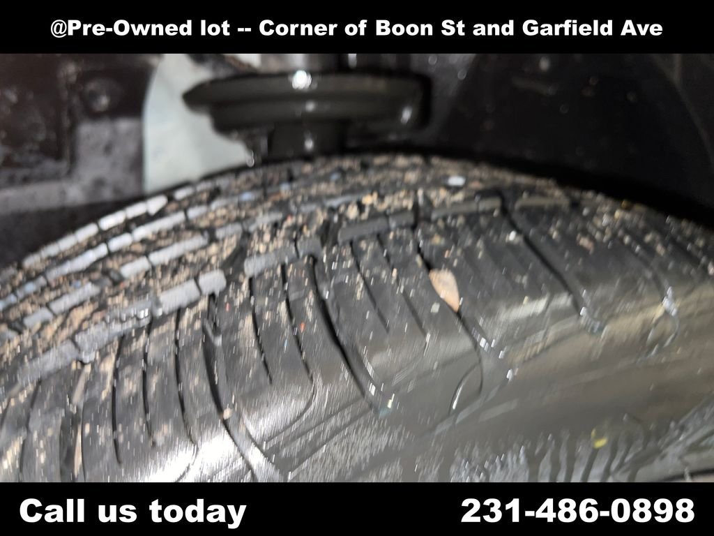 Used 2021 Green Jeep 80th Special Edition image 12
