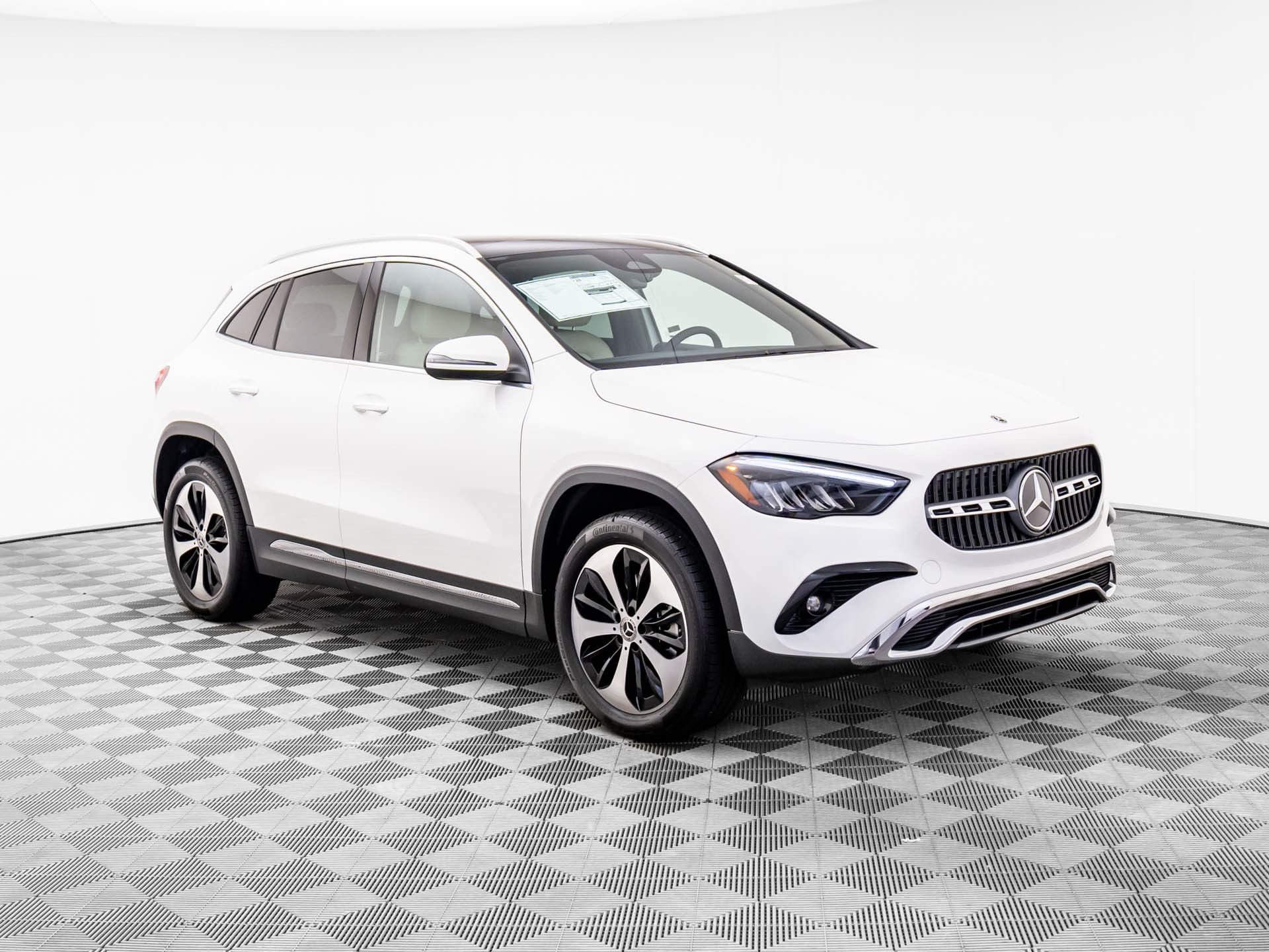 Certified Used 2026 White Mercedes-Benz GLA 250 image 7