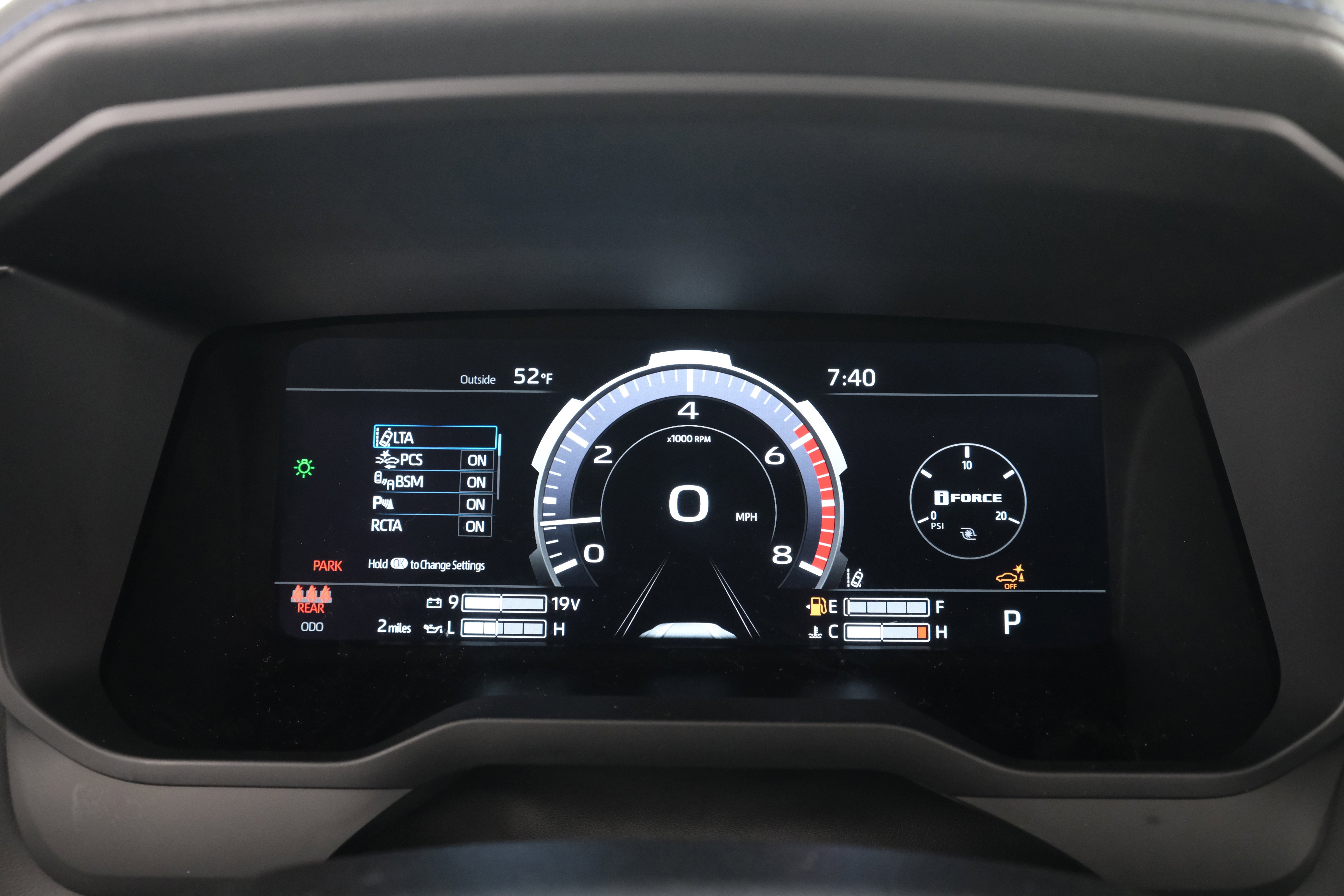 2026 Toyota Tundra Platinum - Photo 16