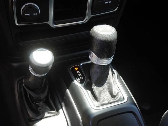 Used 2022 Green Jeep Unlimited Sport image 24