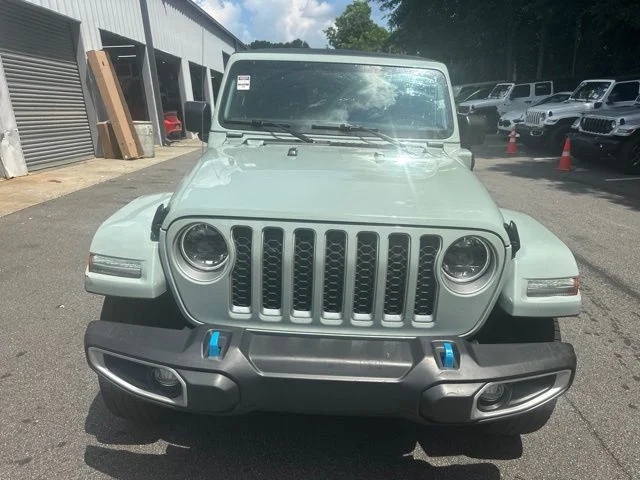 Used 2023  Jeep Sahara 4xe image 8