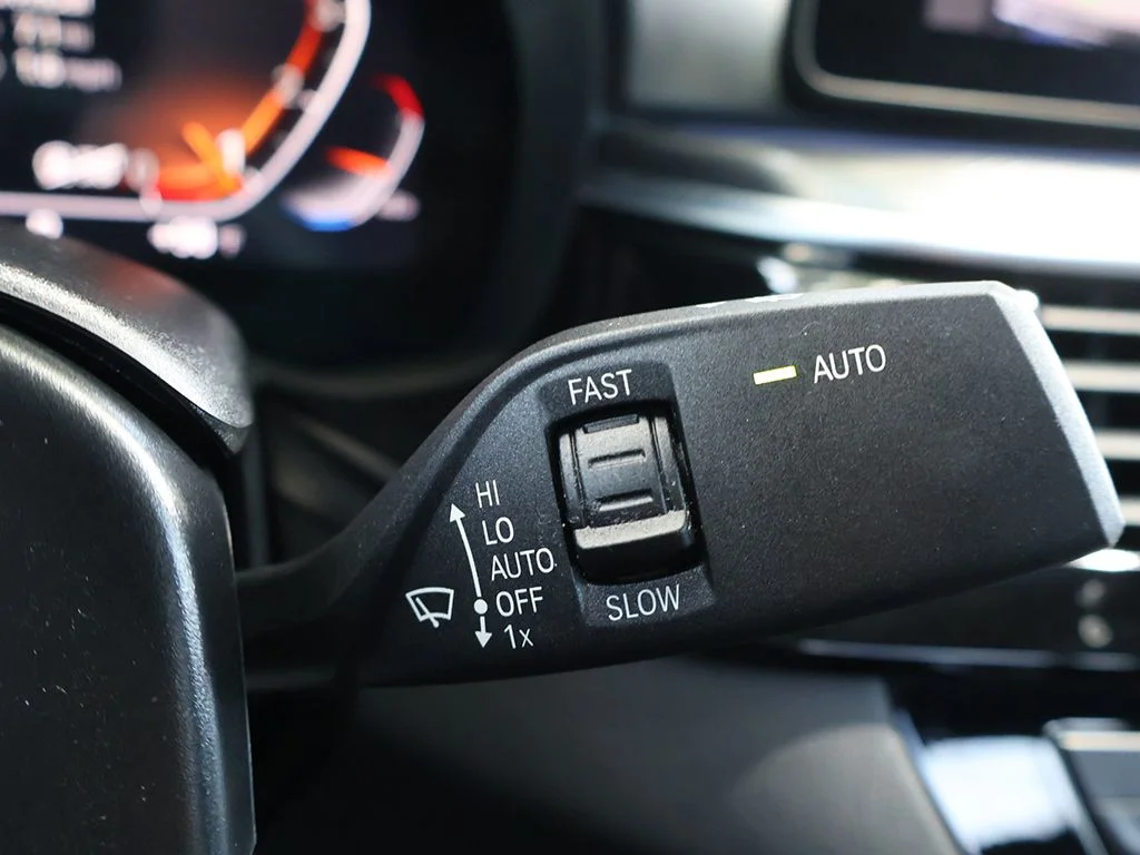 Used 2023 Black BMW 530i image 51