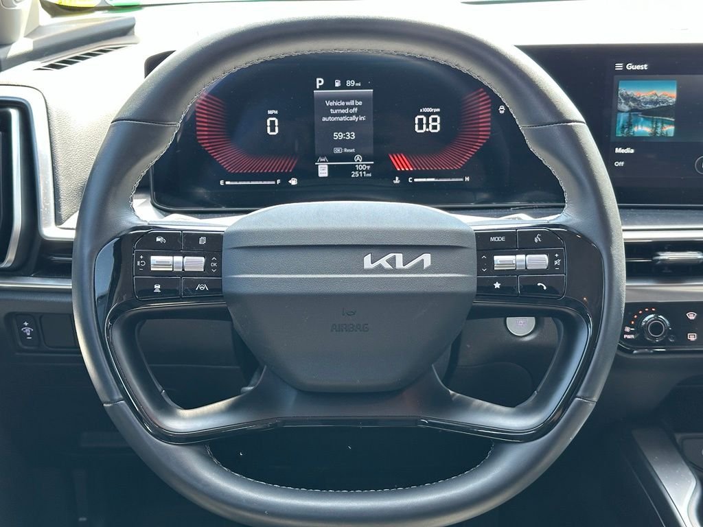 Used 2026  Kia LX image 13