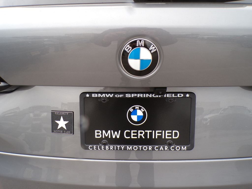 Certified Used 2026 Skyscraper Grey Metallic BMW xDrive40i image 25