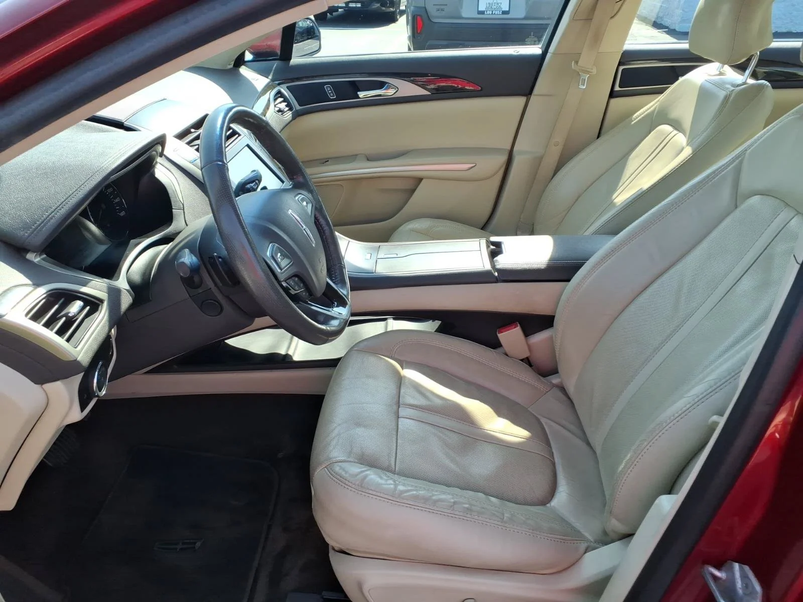 Used 2014 Ruby Red Metallic Lincoln Base image 24