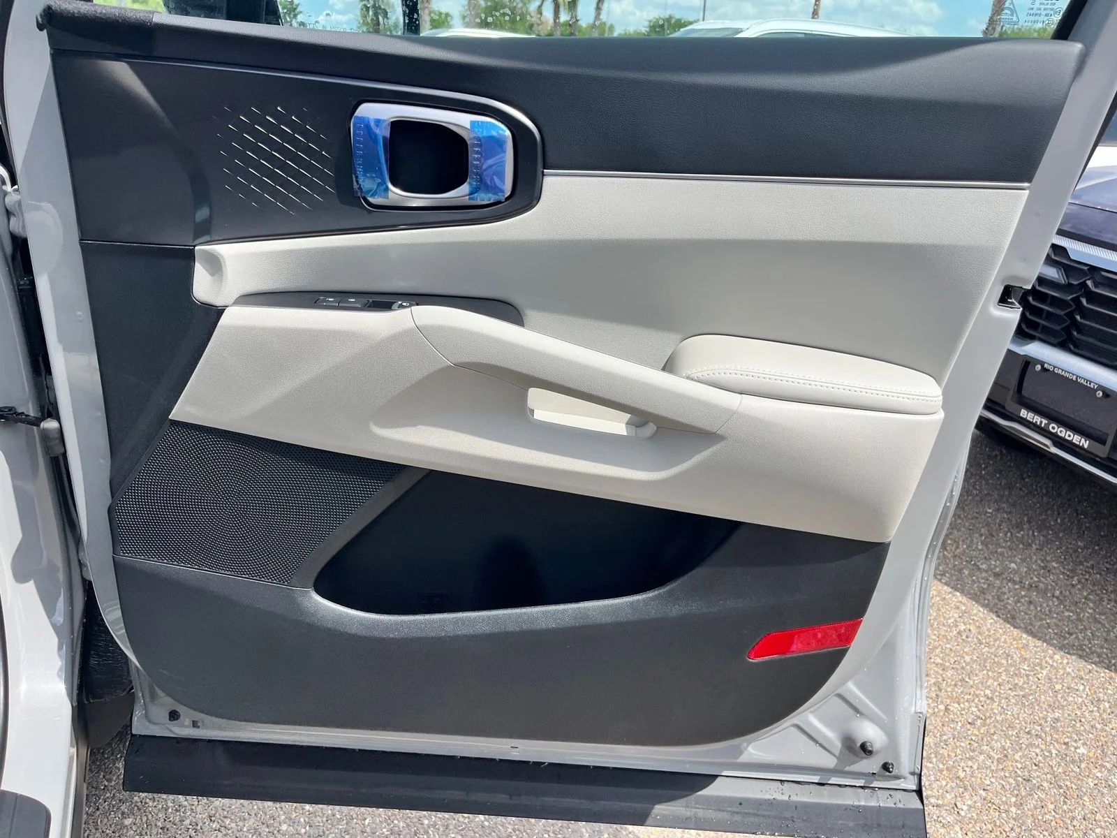 New 2026 Gray Kia S image 23