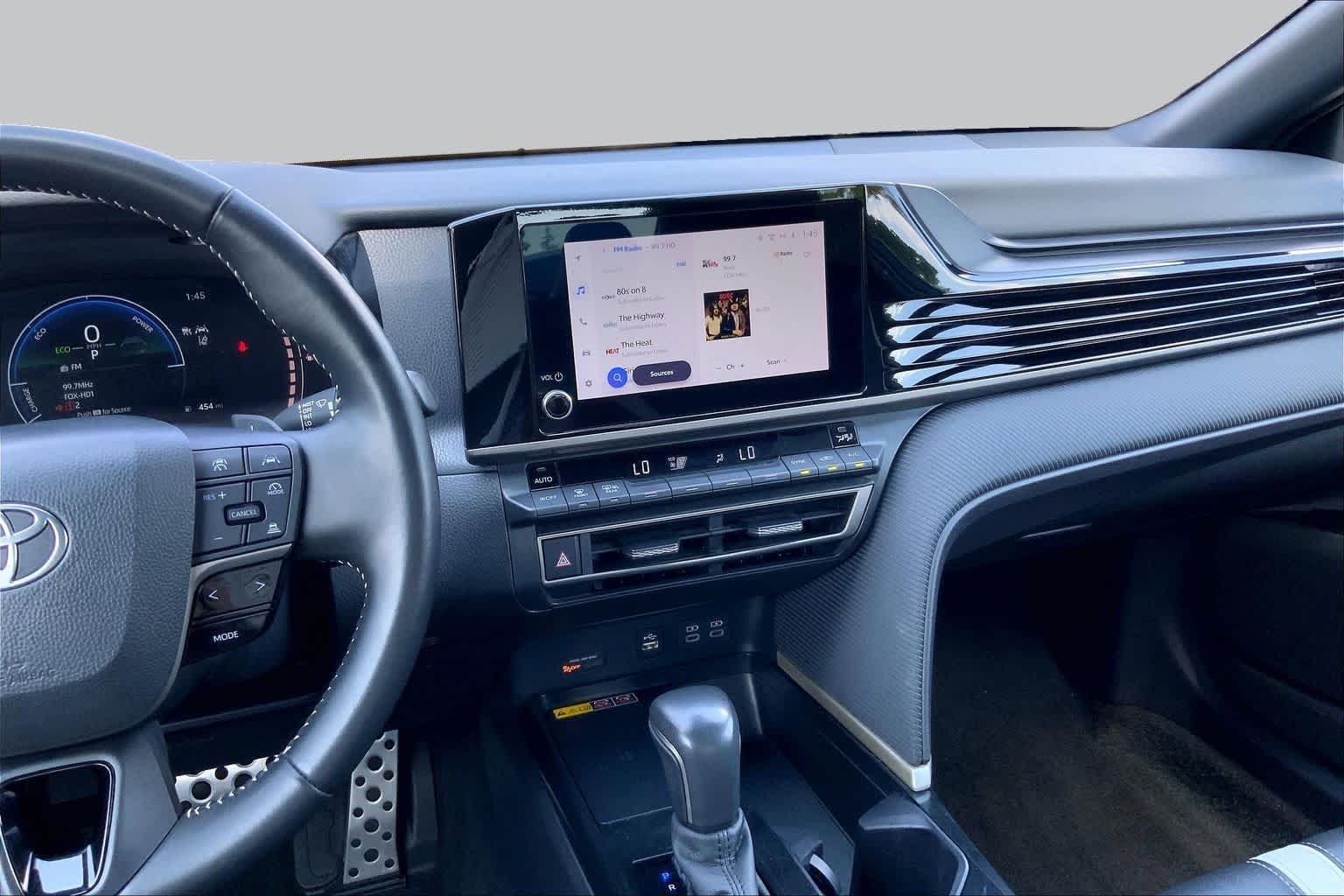 Pre-Owned 2025 Toyota Camry SE
