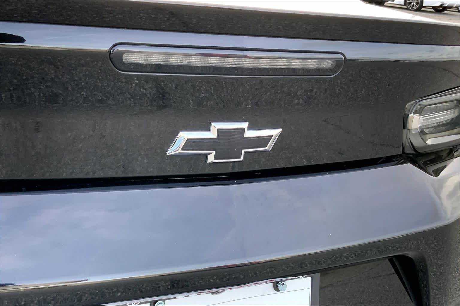 Used 2020 Black Chevrolet 1LT image 29
