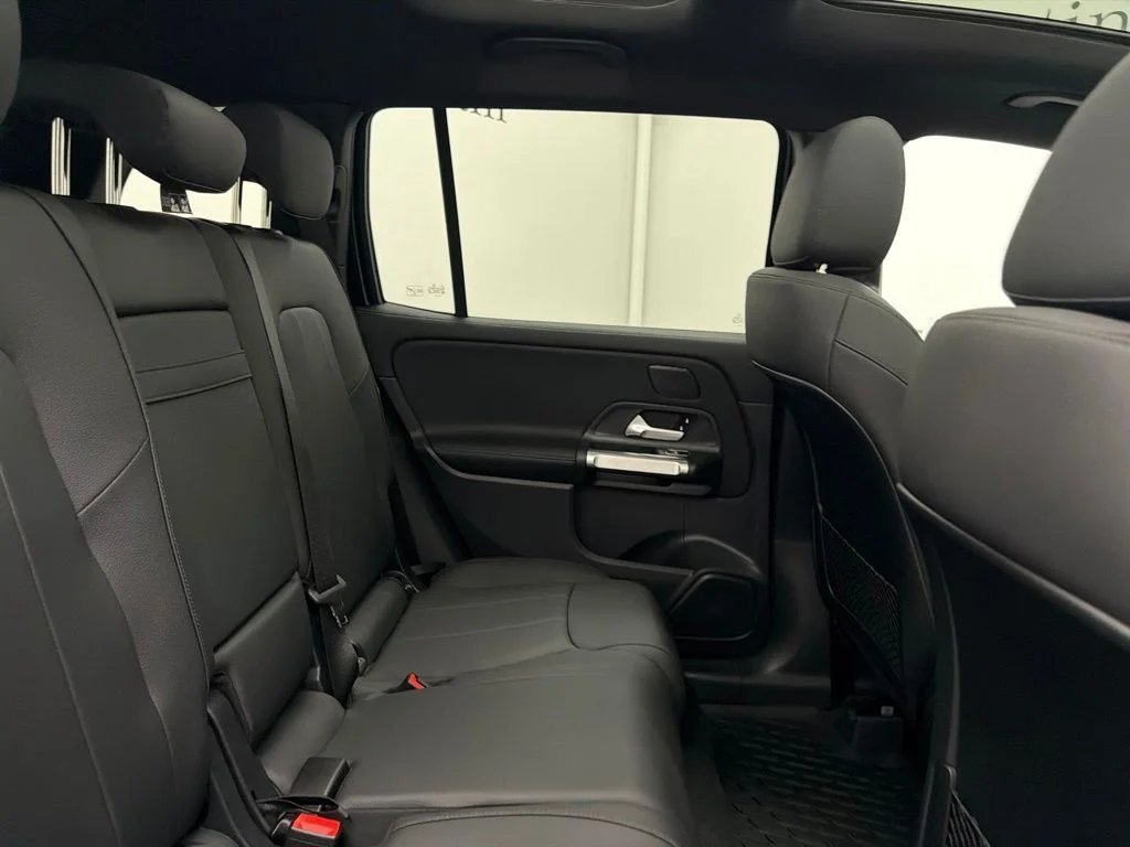 New 2026 Black Mercedes-Benz GLB 250 image 26