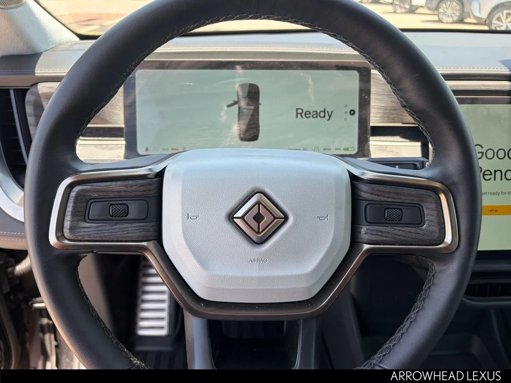 Used 2023  Rivian Adventure image 16