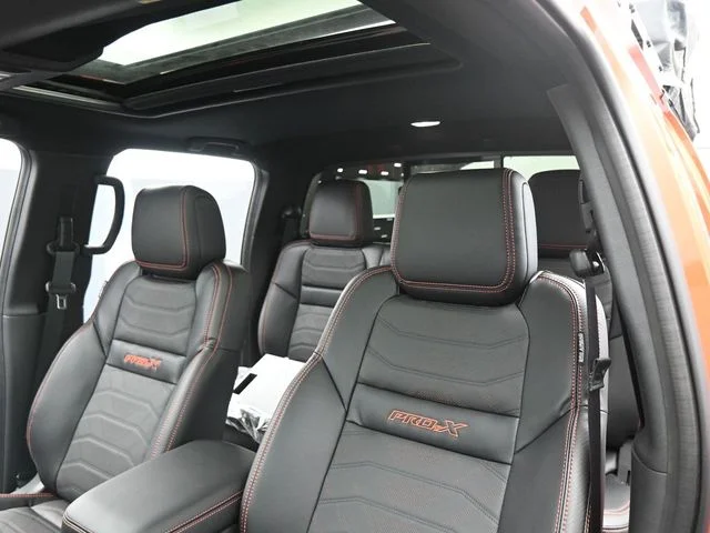 2025 Nissan Frontier PRO-X - Photo 28