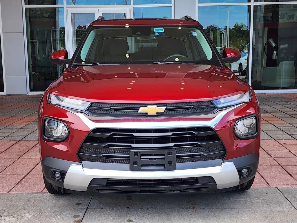 Used 2023 Red Chevrolet LT image 27