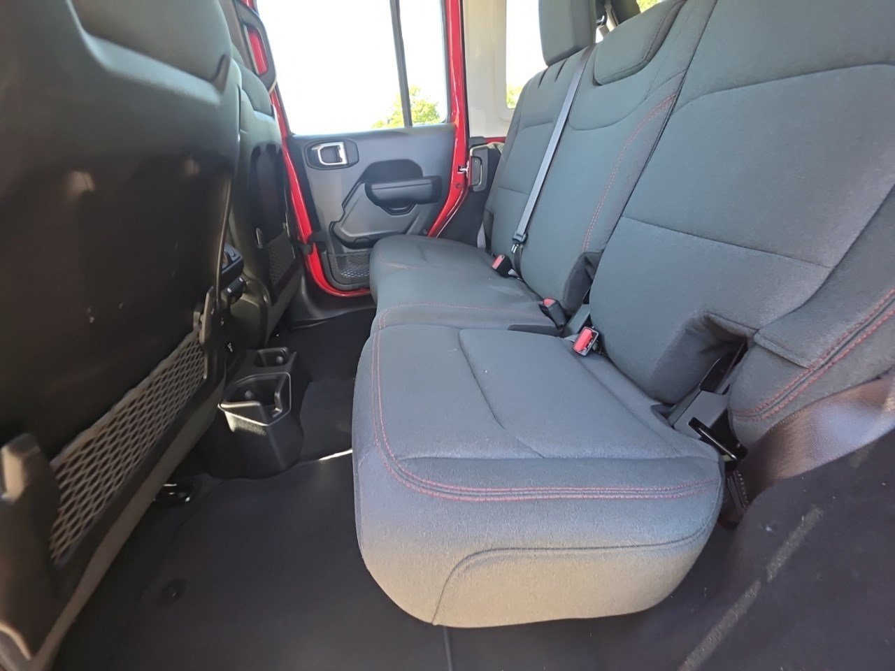 Used 2026 Firecracker Red Clearcoat Jeep Rubicon image 30
