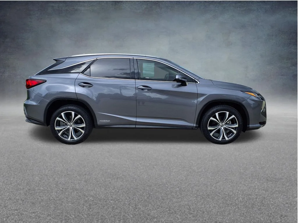 Used 2019 Gray Lexus 450h image 10