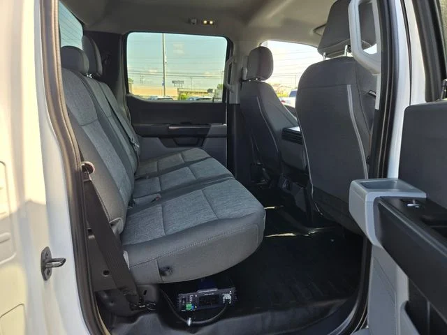 Used 2023 White Ford XL image 19