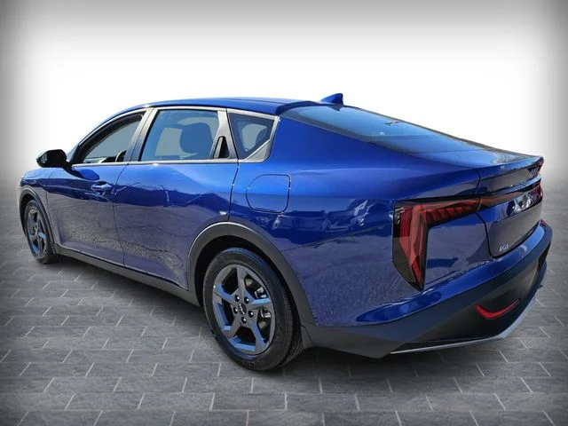 Used 2025 Blue Kia LXS image 5