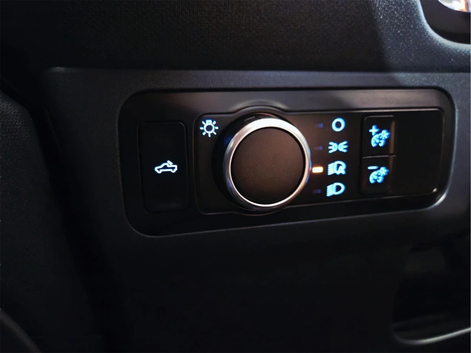 Used 2024 Carbonized Gray Metallic Ford XLT Advanced image 14