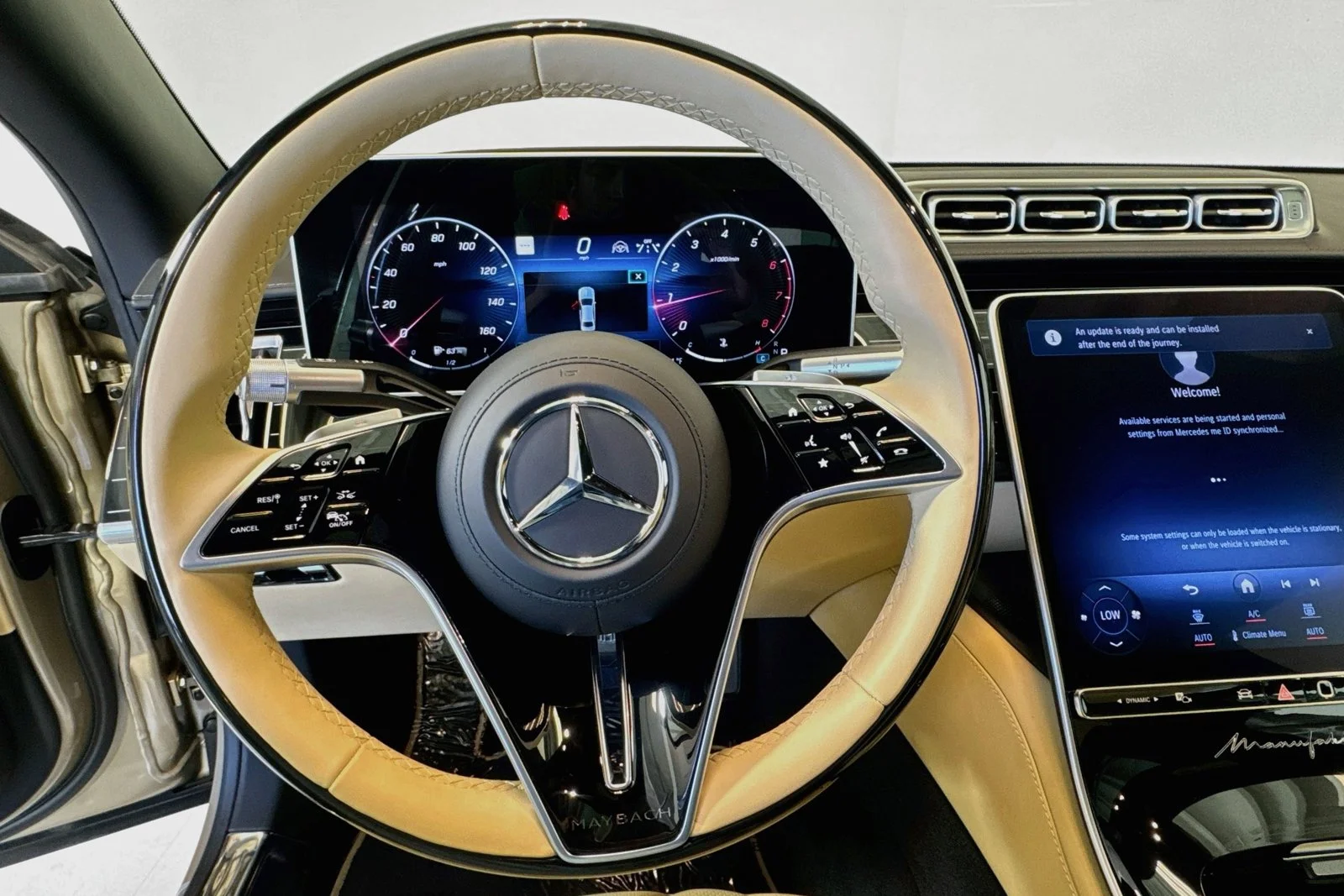 Used 2024 Onyx  Black Metallic Mercedes-Benz Maybach S 680 image 11