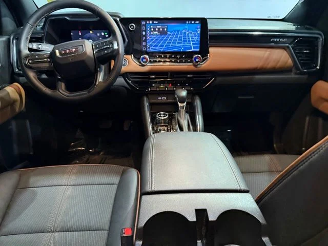 Used 2023 Onyx Black GMC AT4 image 26