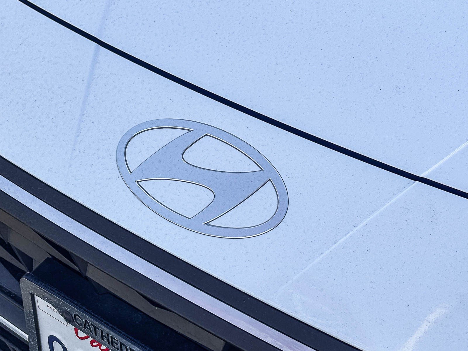 Used 2025 Serenity White Hyundai SE image 10