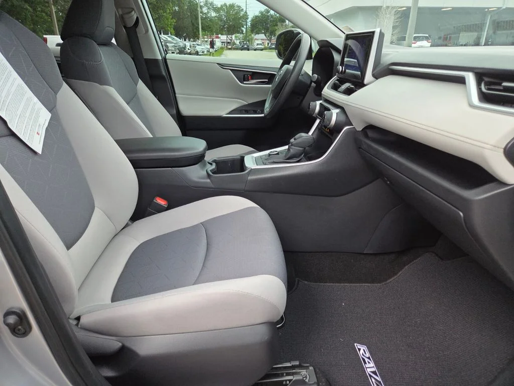 Certified Used 2025 Silver Toyota XLE image 14