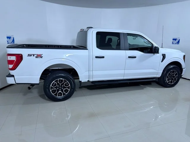 Used 2023 OXFORD WHITE Ford XL SuperCrew STX Package image 8