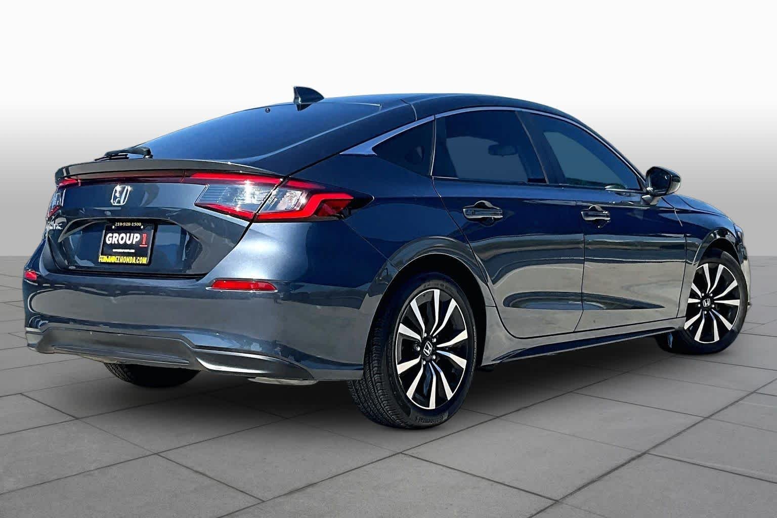 Used 2024 Meteorite Gray Metallic Honda EX-L image 13