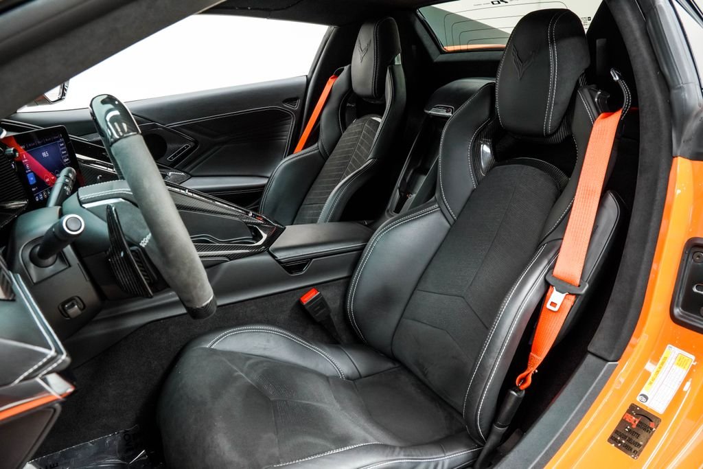 Used 2023 Orange Chevrolet Z06 image 16