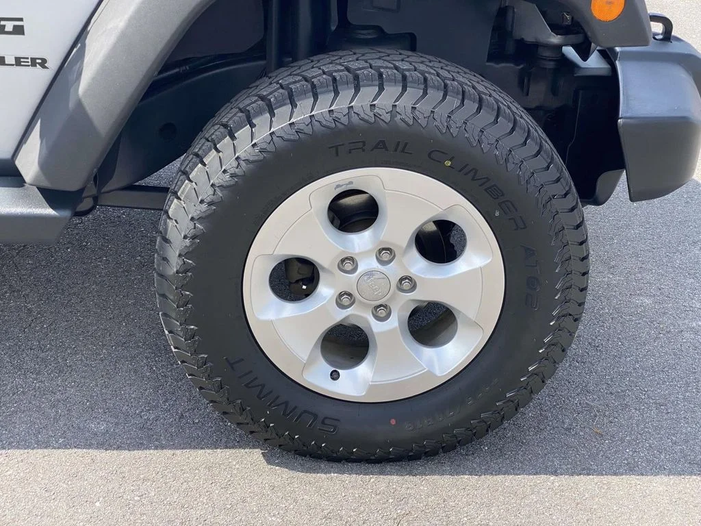 Used 2013 Silver Jeep Sport image 49
