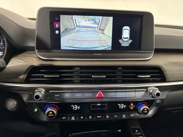 Used 2022 Gray Kia EX image 17