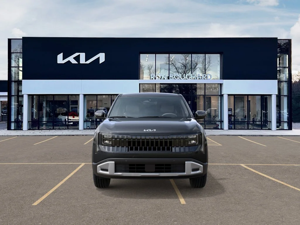 New 2027 Interstellar Gray Kia S image 2