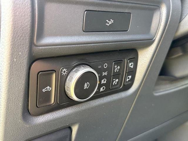 New 2026 Agate Black Metallic Ford XLT image 103