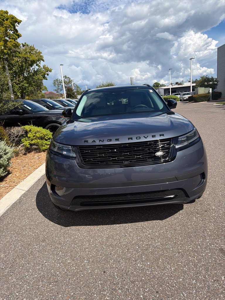 Used 2024 Blue Land Rover S image 2