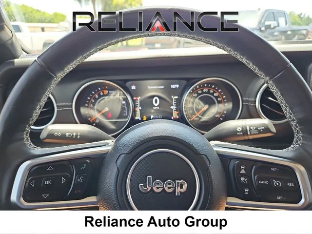 Used 2020 White Jeep Overland image 22