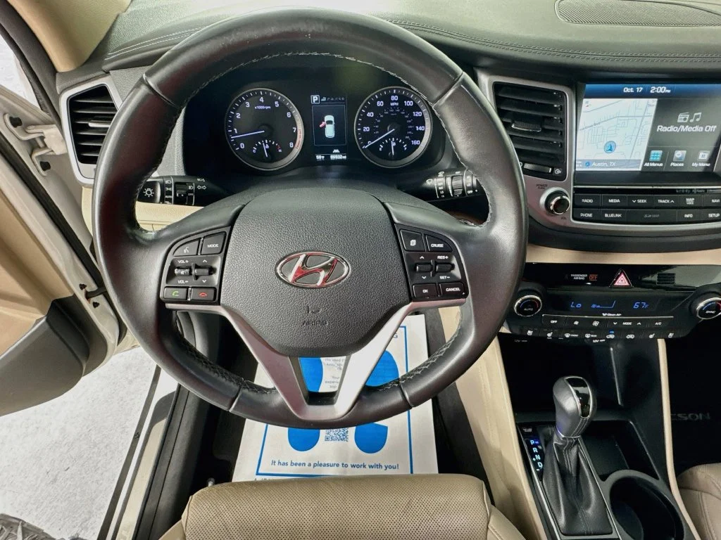 Used 2017 Winter White Hyundai Limited image 13
