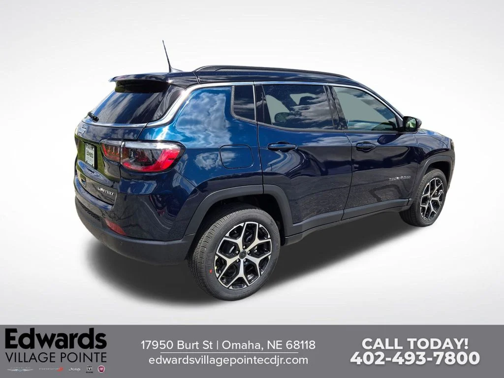 New 2026 Fathom Blue Pearl-Coat Exterior Paint Jeep Limited image 3