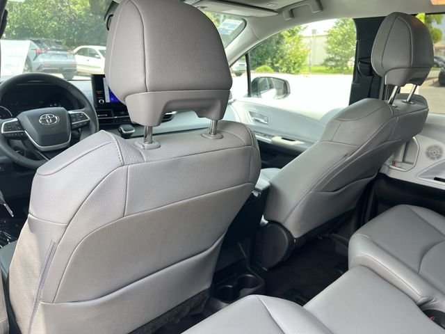 Used 2026 Beige Toyota XLE image 37