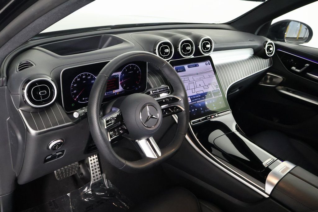 Certified Used 2024 Black Mercedes-Benz GLC 300 image 7