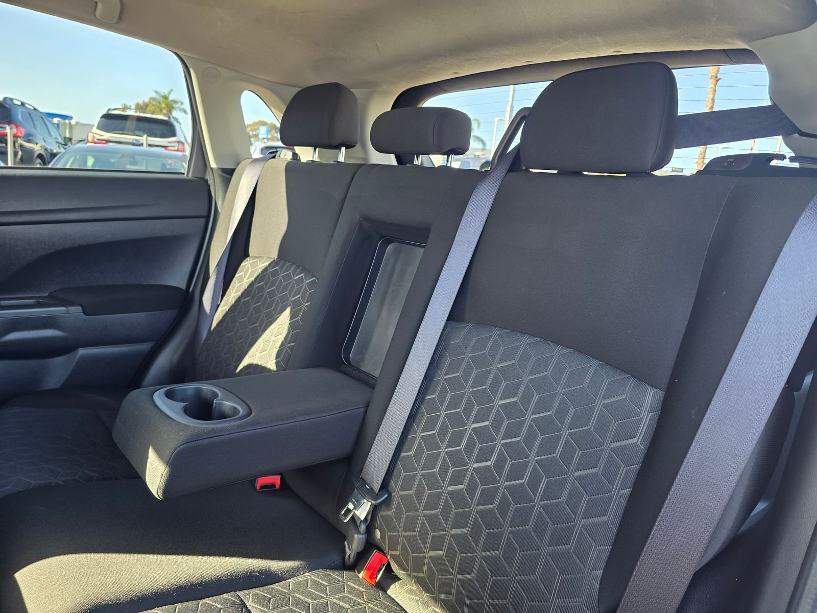 Used 2023  Mitsubishi 2.0 ES image 18